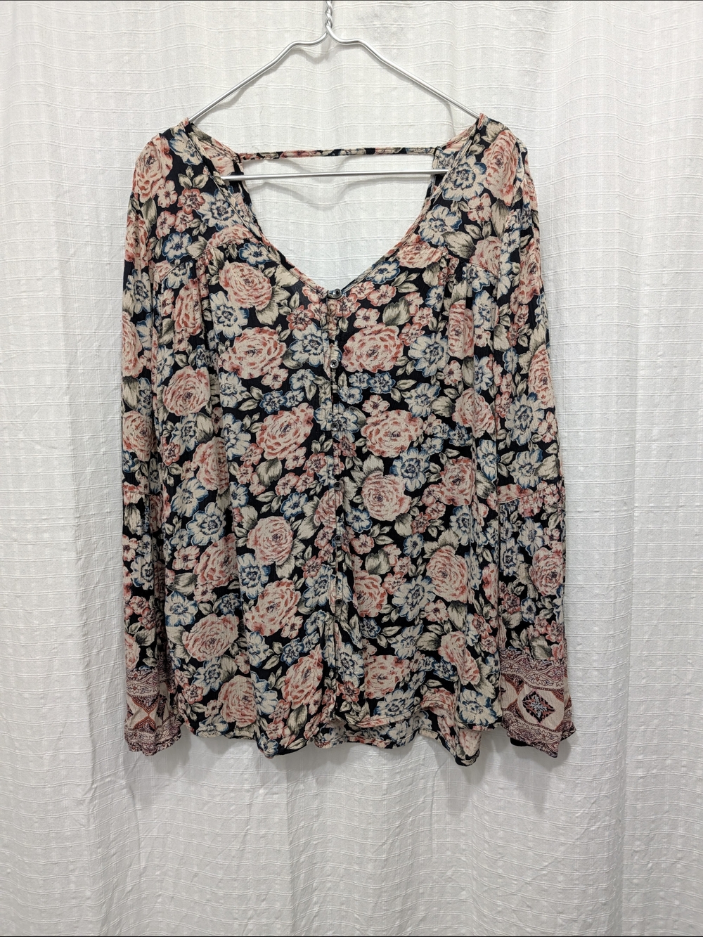Billabong Floral V-Neck Long Sleeve Tunic - Pink & Black